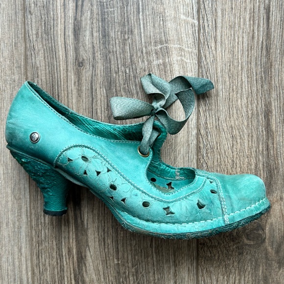 Neosens Turquoise Kitten Heels | 39 - Picture 9 of 9